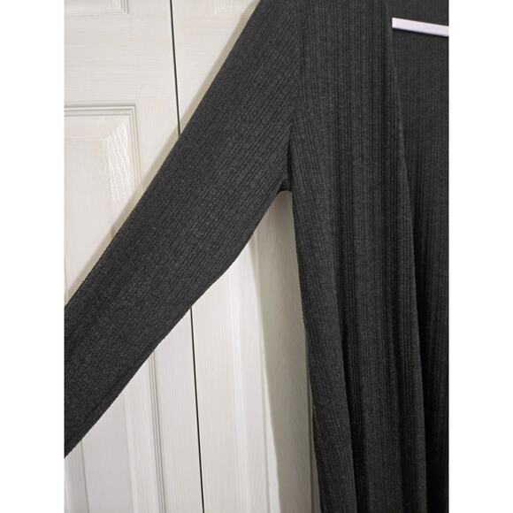 Ambiance large women's dark gray long open front knit cardigan - Picture 2 of 8